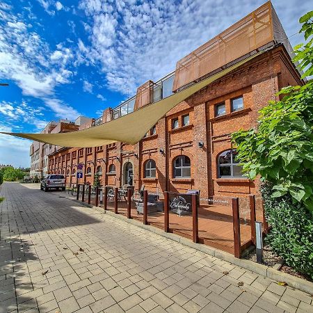 Antoninska Hotel & Apartamenty Лешно Екстериор снимка