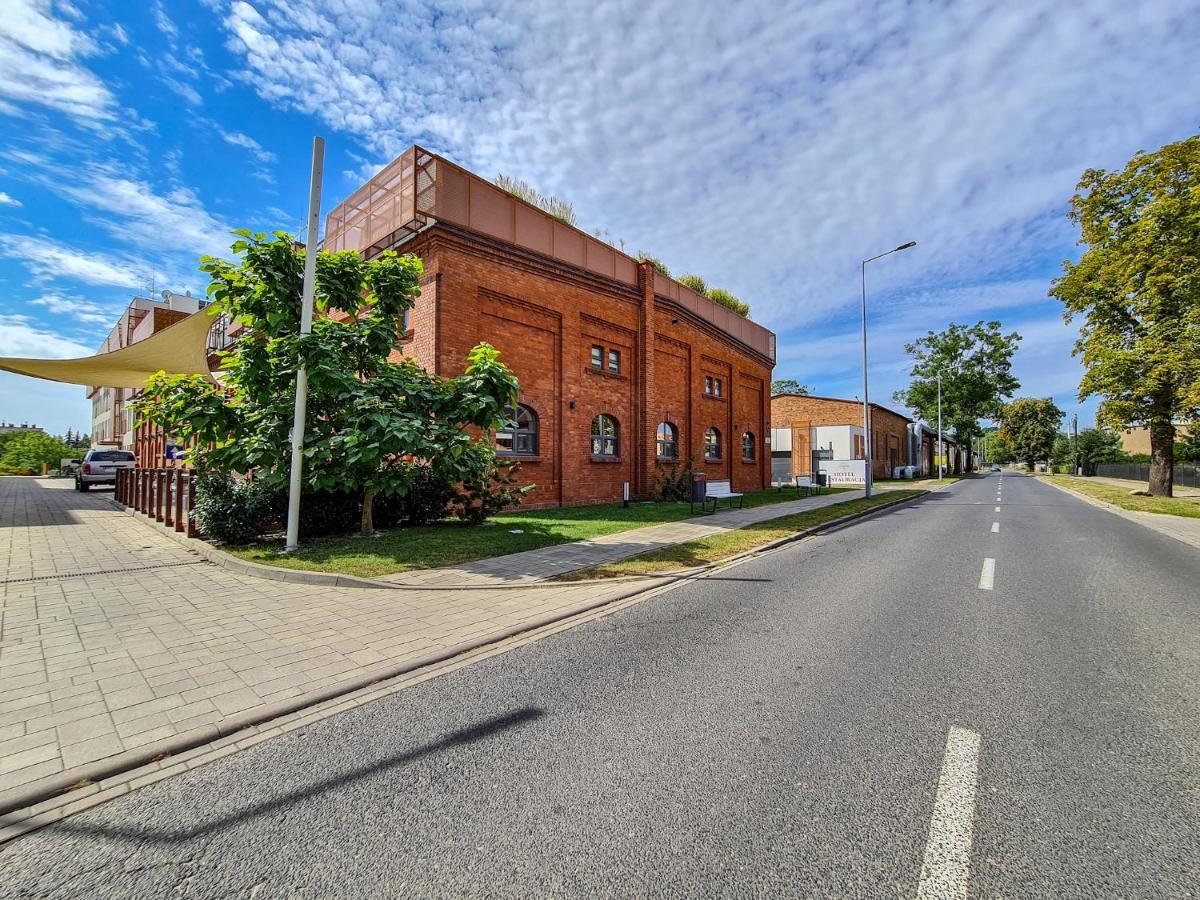 Antoninska Hotel & Apartamenty Лешно Екстериор снимка